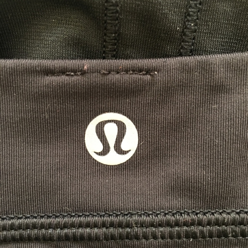 Lululemon bra size 4